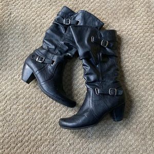 Baretraps black boots